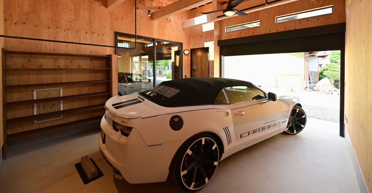 GARAGE HOUSE GALLERY