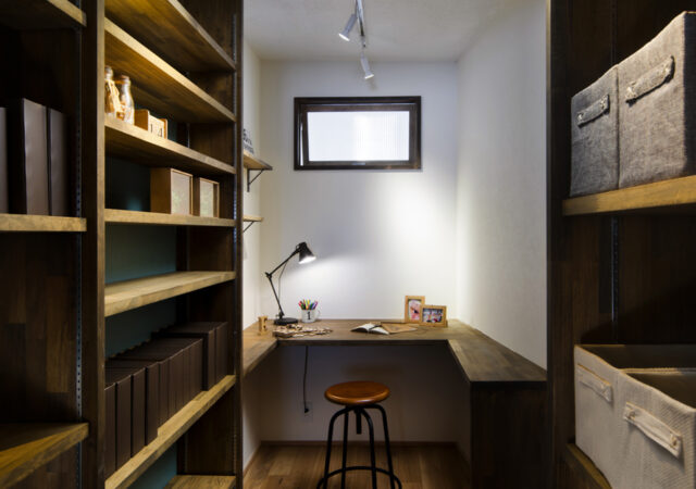 秘密基地のような小部屋のある家【リノベーション】