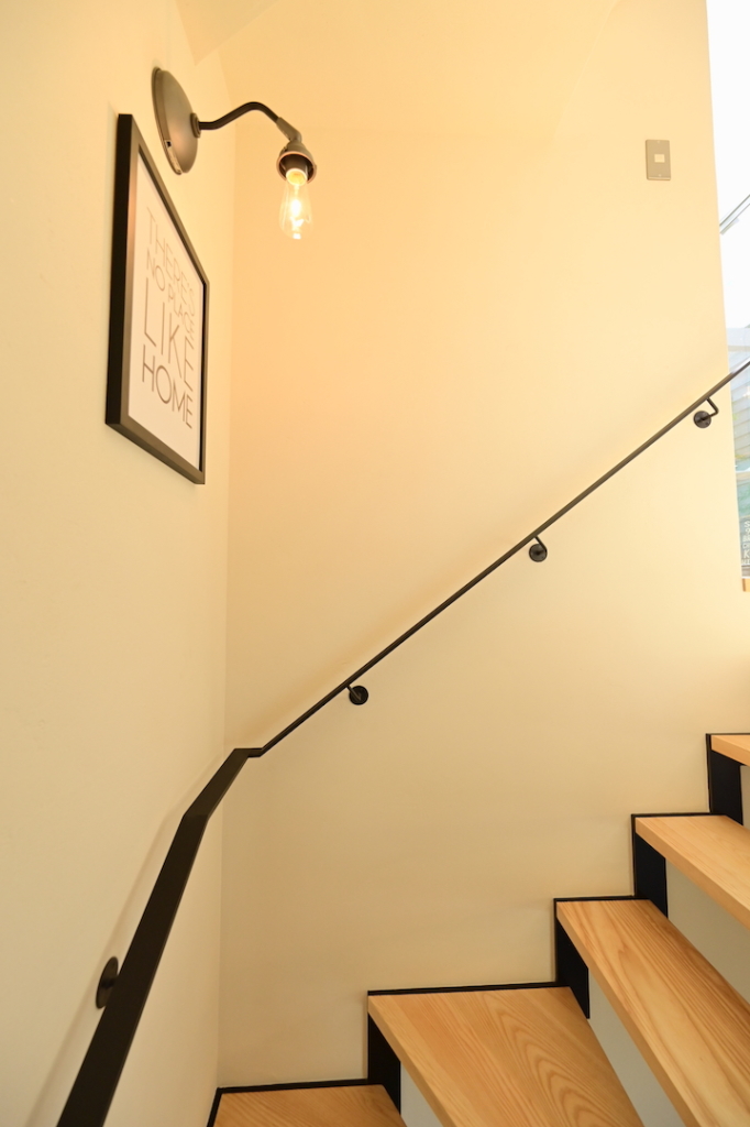 鉄骨手すり　安城注文住宅