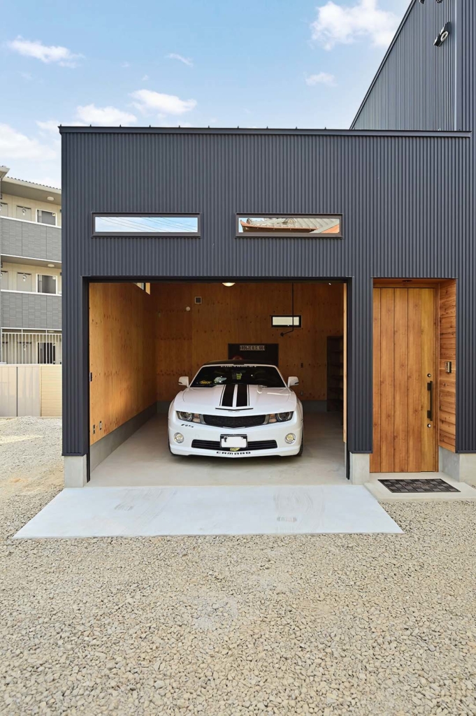 家 インナーガレージ