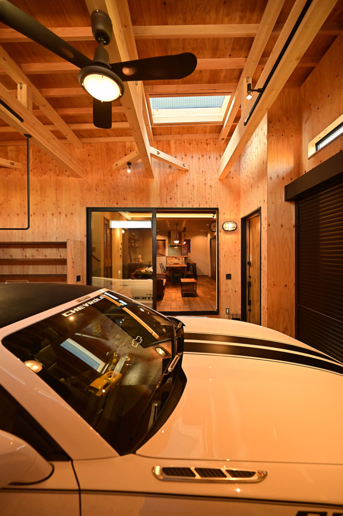 インナーガレージ シーリングファン