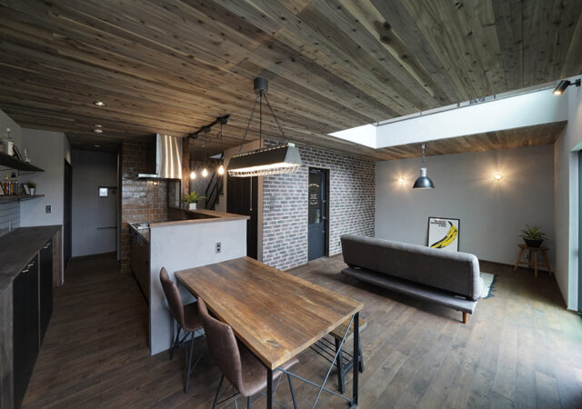 ヴィンテージガレージハウス【愛知県西春日井郡豊山町の注文住宅】