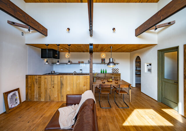 アメリカンヴィンテージフラットハウス【愛知県西尾市の注文住宅】