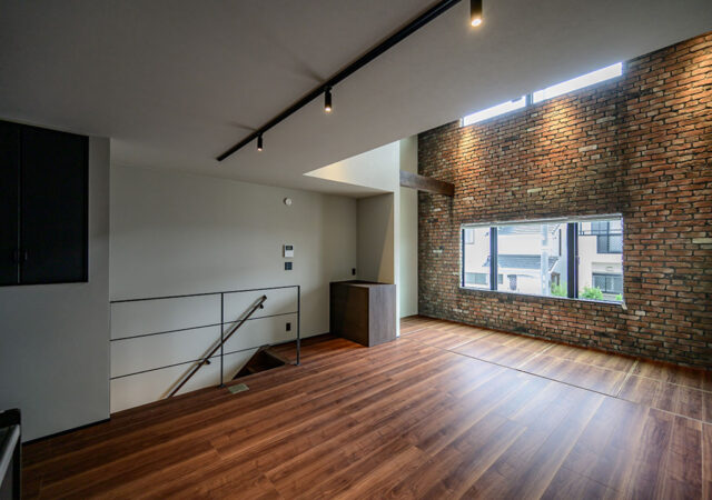 ブルックリンガレージアパート【愛知県豊田市の注文住宅】