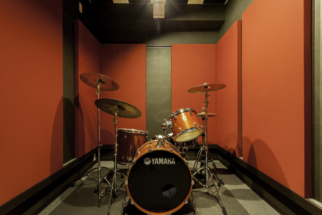 ドラム　防音室