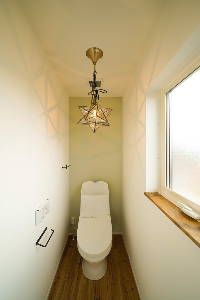 トイレ照明