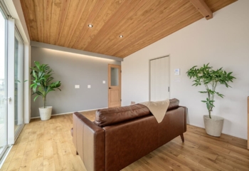 アメリカンリゾートフラットハウス【愛知県豊田市の注文住宅】